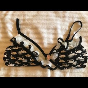 Betsey Johnson black swan ruffle bikini top L